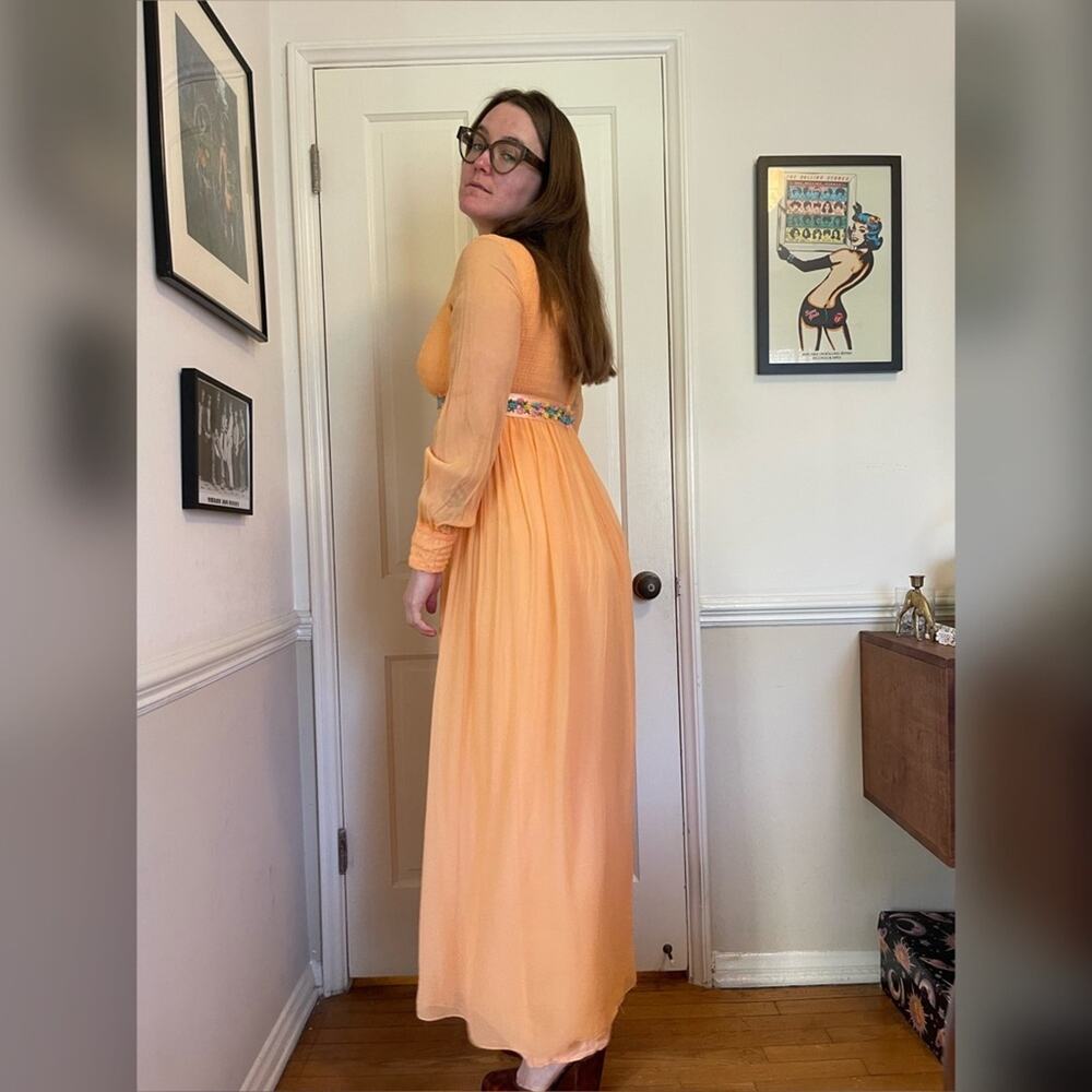 70s Vintage Shirred Bust Long Sleeve Peach Prom Dress - Picture 3 of 8